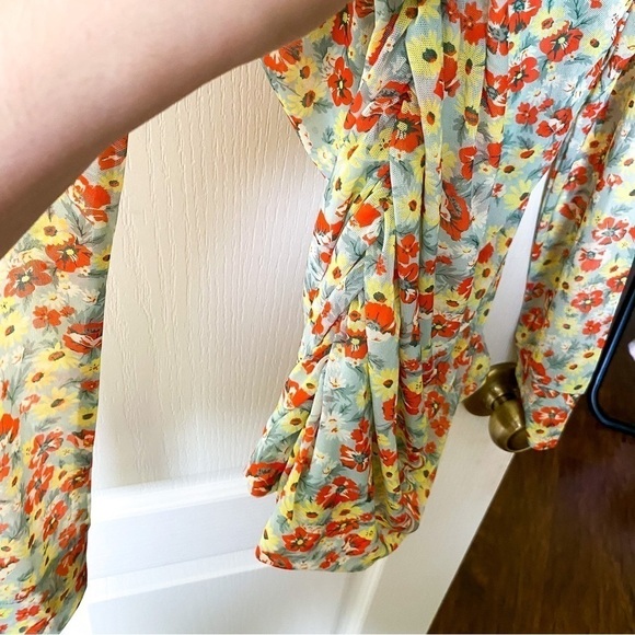 Ganni Top Printed Mesh Ruched Blouse Long Floral Sheer Meadow Celadon 42 NWT - Picture 7 of 8